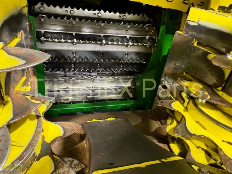 Кормоуборочный комбайн John Deere 8500 ProDrive 40 км/ч