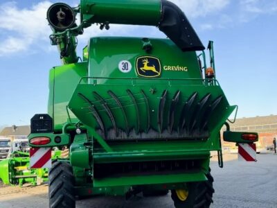 Зерноуборочный комбайн John Deere T660
