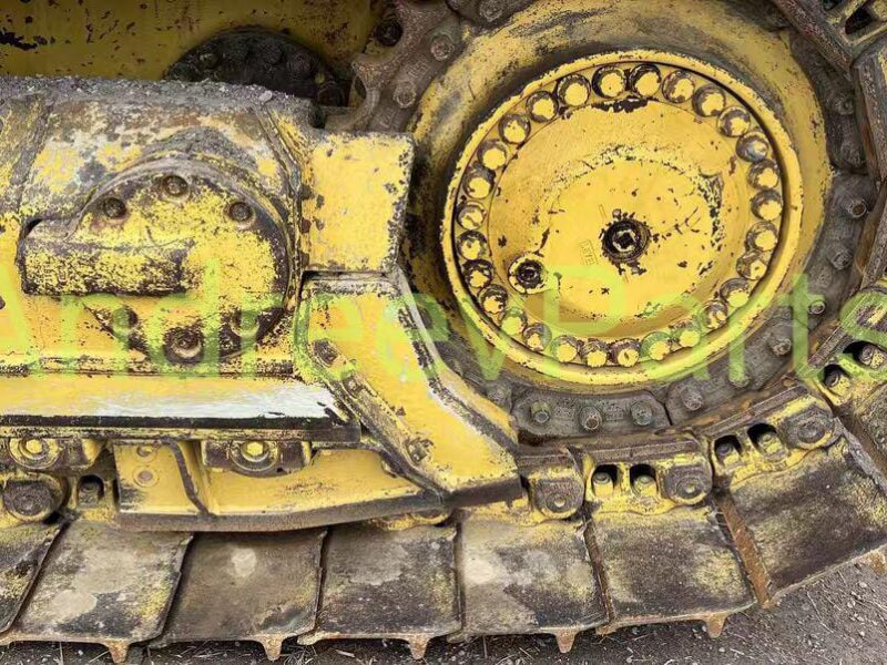 Бульдозер Komatsu D85EX-15