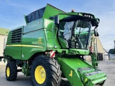 Зерноуборочный комбайн John Deere T660