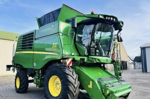 Зерноуборочный комбайн John Deere T660